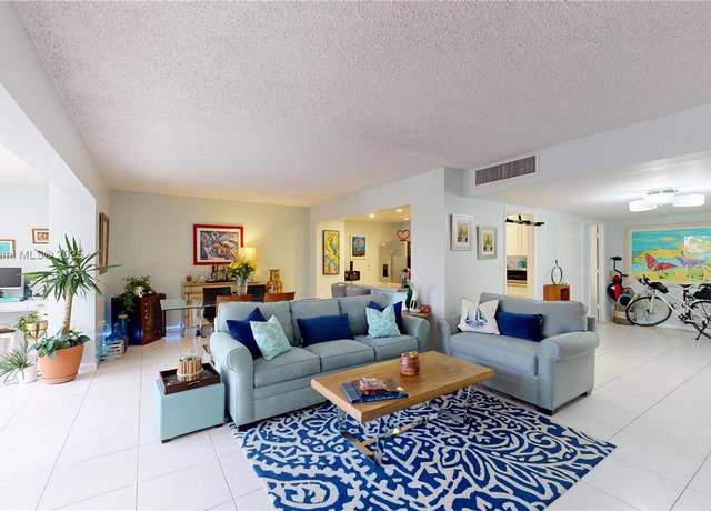 Property at 11111 Biscayne Blvd Unit 2G, Miami, FL 33181, 1 bed, 2 baths