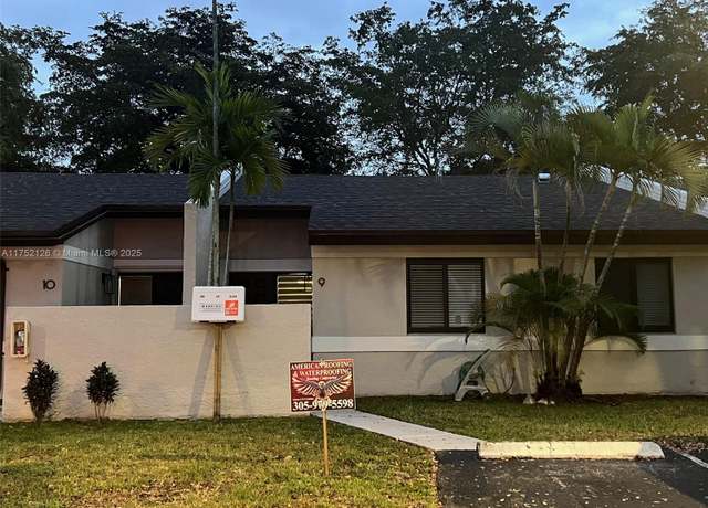 Property at 9670 SW 152nd Ave #9, Miami, FL 33196, 3 beds, 2 baths