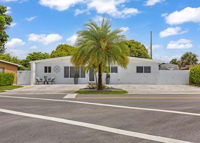 Property at 881 NW 177th Ter, Miami Gardens, FL 33169, 4 beds, 2 baths