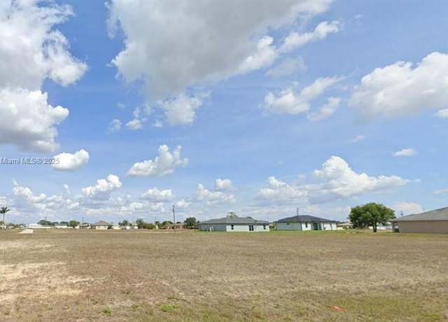 Property at 2933 NW 8th Pl, Cape Coral, FL 33993