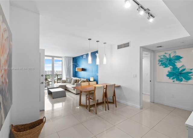 Property at 2602 E Hallandale Beach Blvd Unit R2805, Hallandale Beach, FL 33009, 2 beds, 2 baths