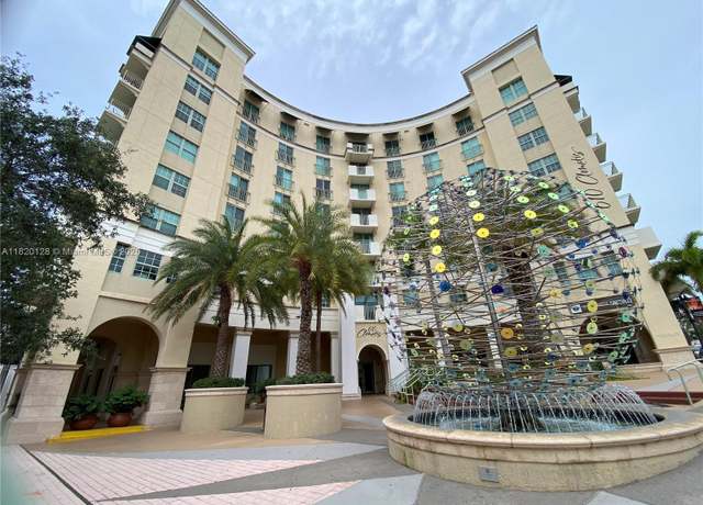 Property at 610 Clematis St #721, West Palm Beach, FL 33401, 1 bed, 1.5 baths