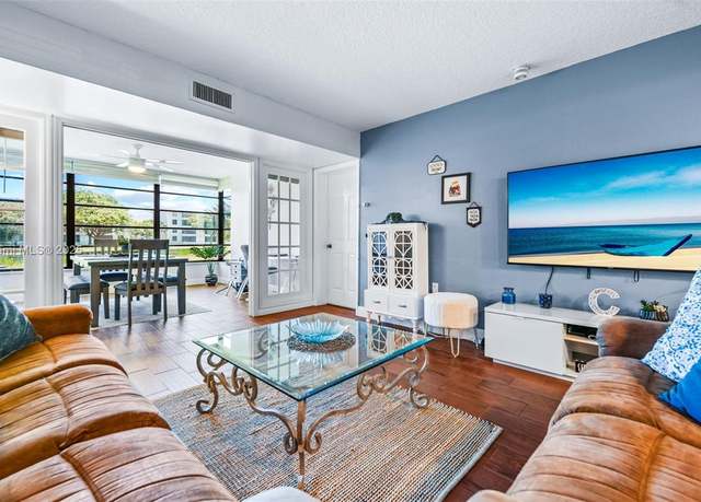 Property at 1518 N Whitehall Dr #102, Davie, FL 33324, 2 beds, 2 baths