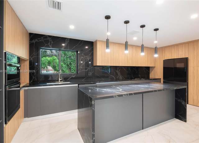 Property at 2181 SW 20th St, Miami, FL 33145, 3 beds, 3 baths