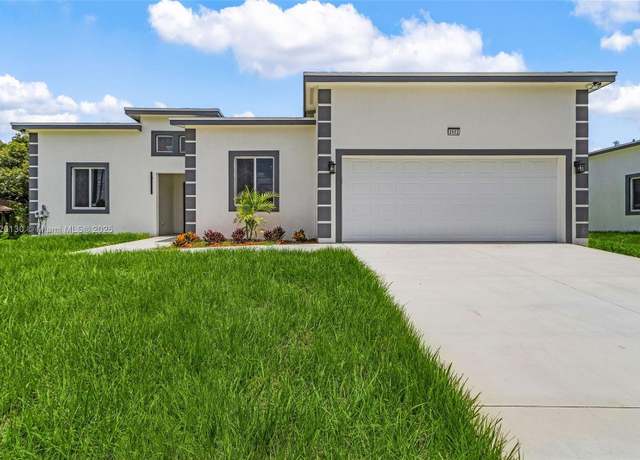 Property at 3512 2nd St W, Lehigh Acres, FL 33971, 4 beds, 2.5 baths