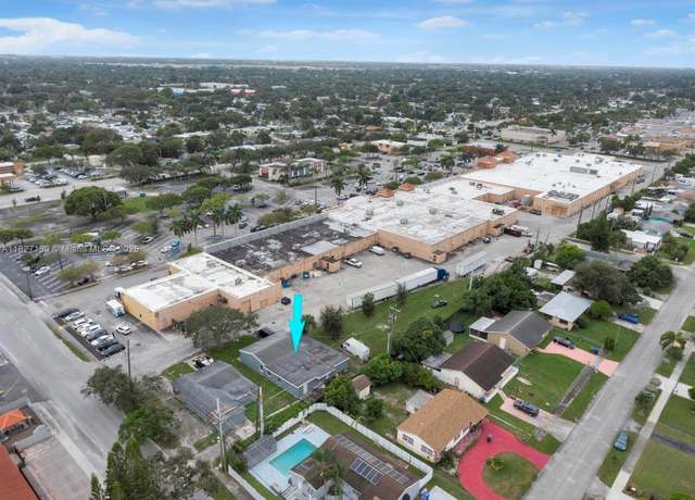Property at 6611 Moseley St, Hollywood, FL 33024