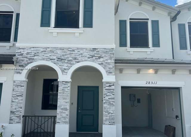 Property at 28511 SW 134th Ct #28511, Homestead, FL 33033, 3 beds, 2.5 baths