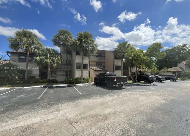 Property at 9795 Nob Hill Ct #9795, Sunrise, FL 33351, 1 bed, 1 bath
