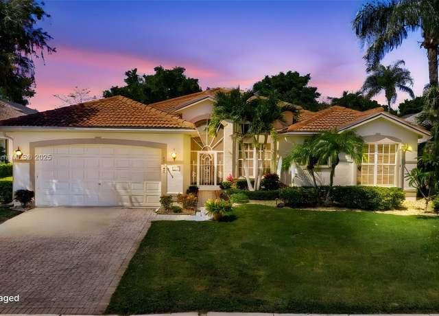 Property at 11564 Puerto Blvd, Boynton Beach, FL 33437, 3 beds, 2.5 baths
