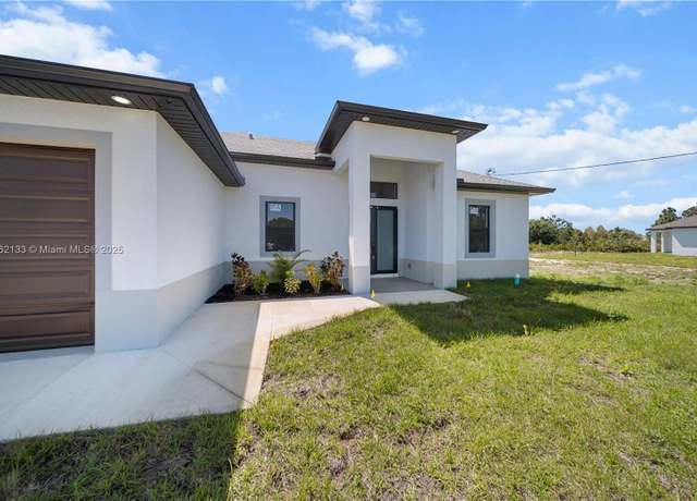 Property at 7537 5th Ter, La Belle, FL 33935, 4 beds, 2 baths