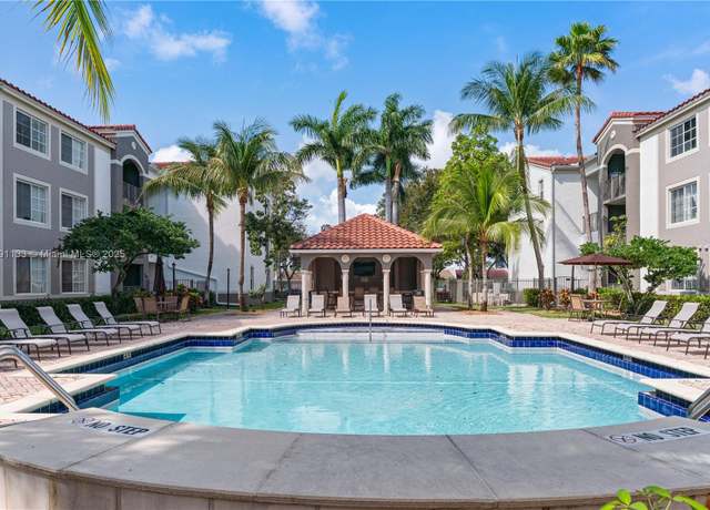 Property at 6851 SW 44th St #209, Miami, FL 33155, 2 beds, 2 baths