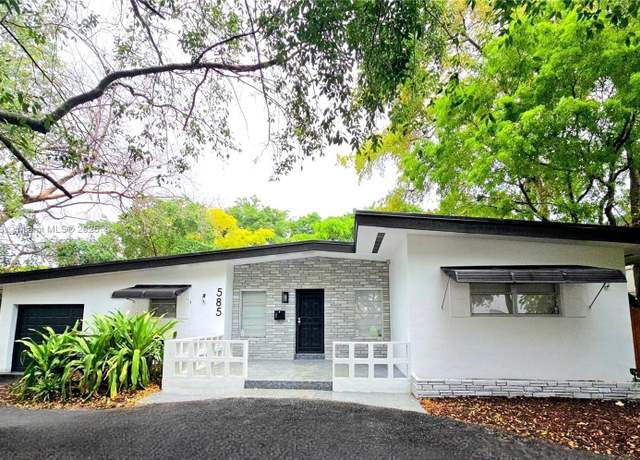 Property at 585 NE 138th St, North Miami, FL 33161, 3 beds, 2 baths