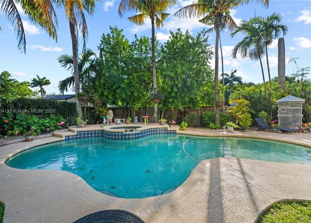 Property at 15120 SW 156th Ave, Miami, FL 33196, 4 beds, 3 baths