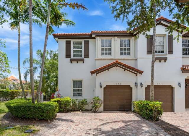 Property at 1073 NE 30th Ave, Homestead, FL 33033, 3 beds, 2.5 baths