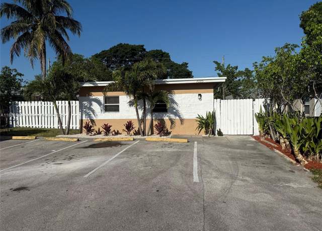 Property at 1025 NW 3rd Ave, Fort Lauderdale, FL 33311, 3 beds, 2 baths