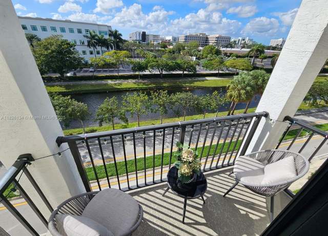 Property at 8301 NW 41st St Unit B-402, Doral, FL 33166, 3 beds, 2 baths