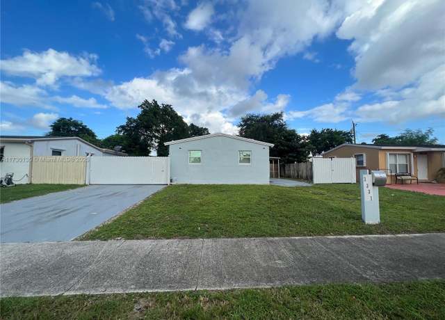 Property at 1331 N 69th Way, Hollywood, FL 33024, 3 beds, 1 bath
