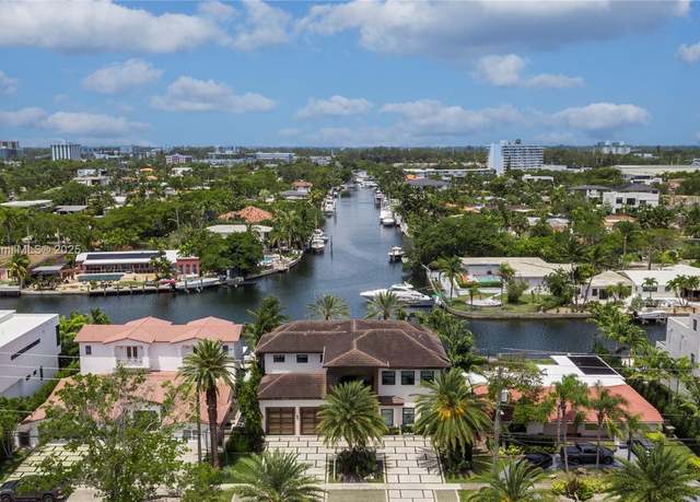 Property at 12880 N Bayshore Dr, North Miami, FL 33181, 5 beds, 4 baths