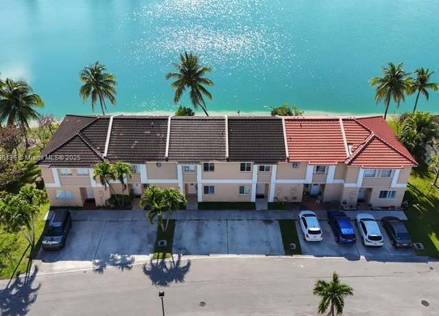 Property at 17718 SW 139th Ct, Miami, FL 33177, 3 beds, 2.5 baths