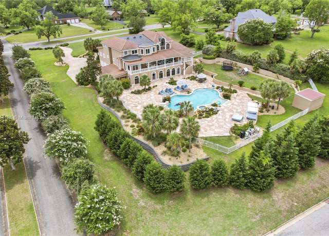 Property at 200 Asphodel Dr, ,, FL 36303, 11 beds, 6 baths