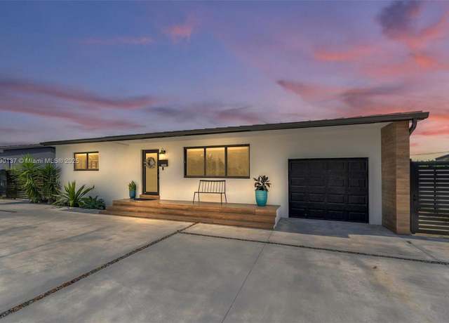 Property at 8230 SW 38th St, Miami, FL 33155, 3 beds, 3 baths