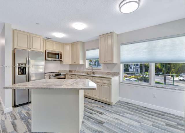 Property at 2929 SE Ocean Blvd Unit F6, Stuart, FL 34996, 2 beds, 2 baths