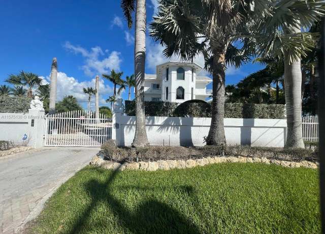 Property at 569 Hazel St, Key Largo, FL 33037, 4 beds, 3.5 baths