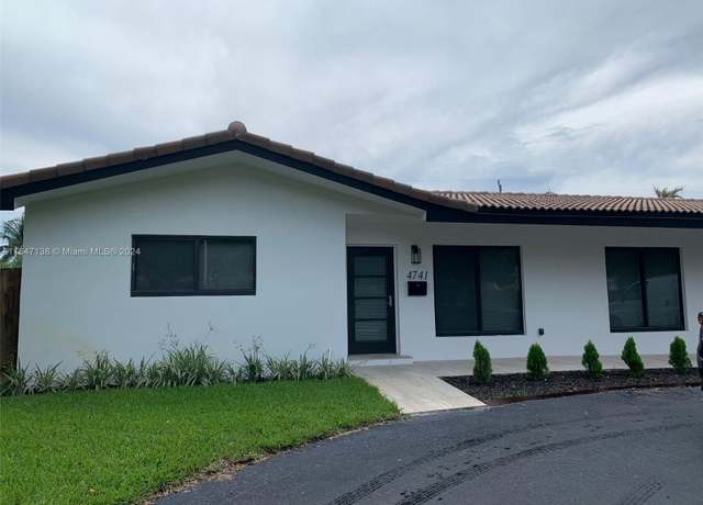 Property at 4741 NE 19th Ave, Fort Lauderdale, FL 33308, 3 beds, 2 baths
