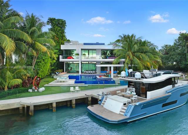 Property at 5004 N Bay Rd, Miami Beach, FL 33140, 8 beds, 8.5 baths