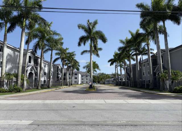 Property at 15400 SW 284th St #1308, Homestead, FL 33033, 3 beds, 2 baths