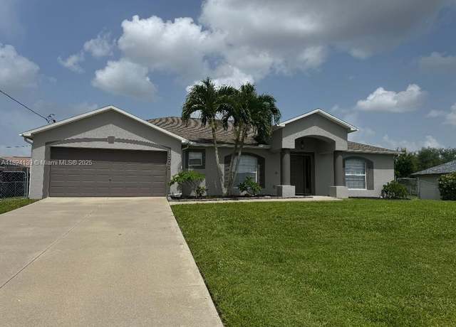Property at 1305 SW 22 Pl, FL 33991, 3 beds, 2 baths
