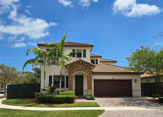 Property at 23845 SW 116th Ct, Homestead, FL 33032, 4 beds, 3.5 baths