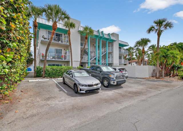Property at 2715 NE 49th St #309, Fort Lauderdale, FL 33308, 2 beds, 2 baths