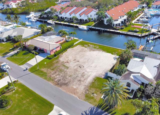 Property at 2400 Edward Rd, Palm Beach Gardens, FL 33410