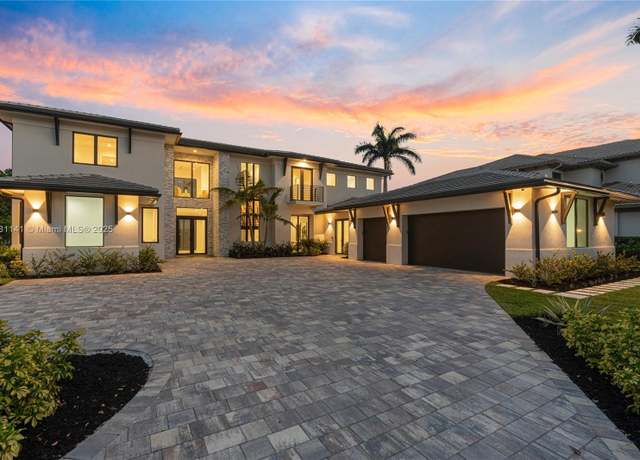 Property at 12060 NW 67th Ct, Parkland, FL 33076, 5 beds, 6.5 baths