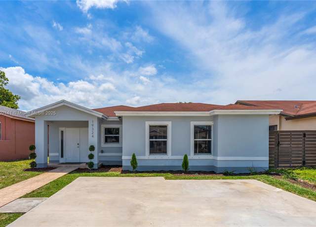 Property at 19324 SW 120th Ave, Miami, FL 33177, 4 beds, 3 baths