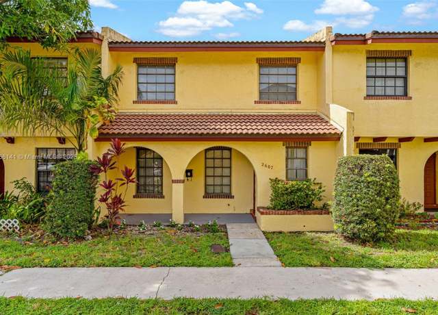Property at 2607 NW 47th Ln, Lauderdale Lakes, FL 33313, 3 beds, 2 baths