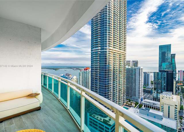 Property at 951 Brickell Ave Ph 4111, Miami, FL 33131, 2 beds, 2.5 baths