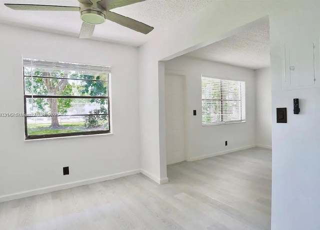 Property at 500 NE 2nd St #120, Dania Beach, FL 33004, 1 bed, 1 bath