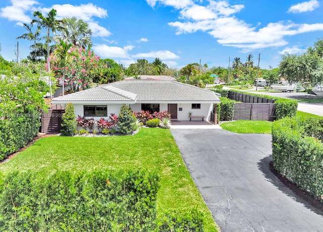 Property at 3440 NE 17th Ave, Oakland Park, FL 33334, 3 beds, 3 baths