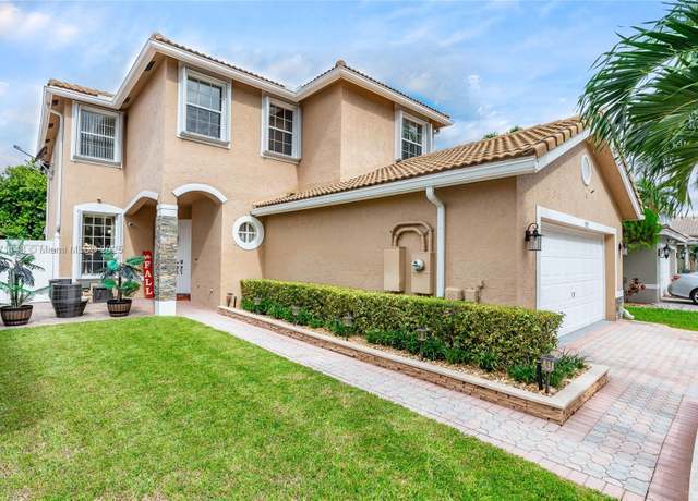 Property at 1892 SW 148th Way, Miramar, FL 33027, 5 beds, 3 baths