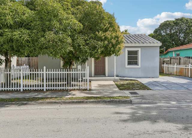 Property at 1432 N Andrews Ave, Fort Lauderdale, FL 33311, 2 beds, 1 bath