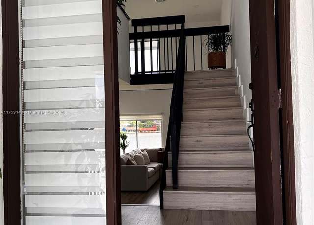 Property at 1351 SW 124th Ct Unit B5, Miami, FL 33184, 3 beds, 2.5 baths