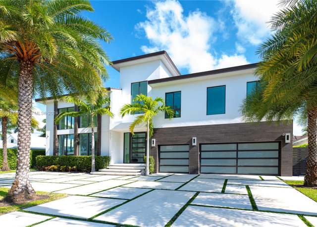 Property at 3201 NE 58th St, Fort Lauderdale, FL 33308, 5 beds, 6 baths
