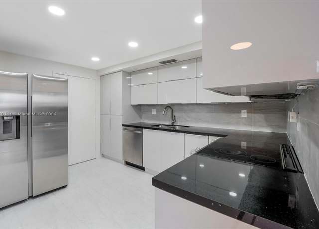 Property at 1600 S Ocean Dr Unit 2F, Hollywood, FL 33019, 2 beds, 2 baths