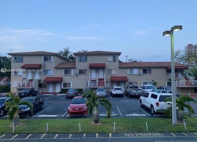 Property at 1618 NW 38th St Unit B4, Miami, FL 33142, 3 beds, 1.5 baths