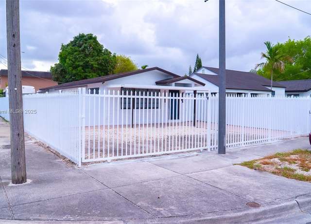 Property at 1995 E 1st Ave, Hialeah, FL 33010, 2 beds, 2 baths