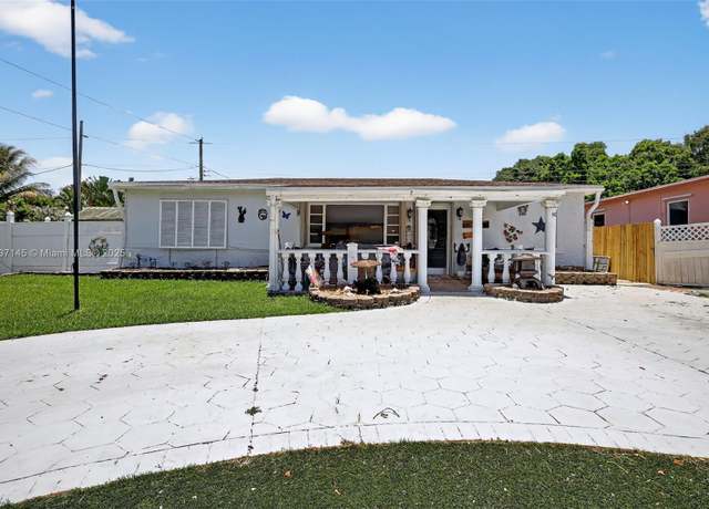 Property at 480 NE 109th St, Miami, FL 33161, 3 beds, 2 baths