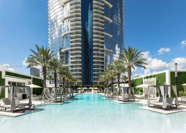 Property at 851 NE 1st Ave #1811, Miami, FL 33132, 3 beds, 4 baths