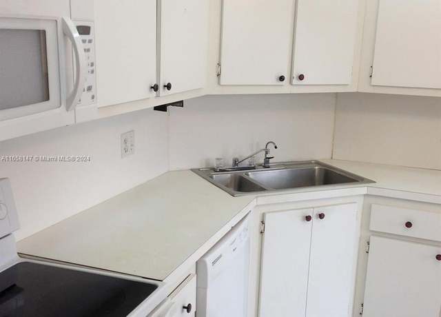 Property at 6201 N Falls Cir Dr #311, Lauderhill, FL 33319, 2 beds, 2 baths